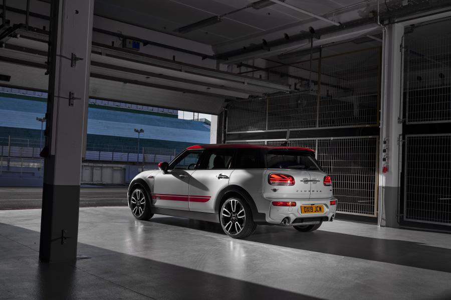  Mini John Cooper Works Clubman (F54) 2019 года  (WW) (фото 28 из 56)